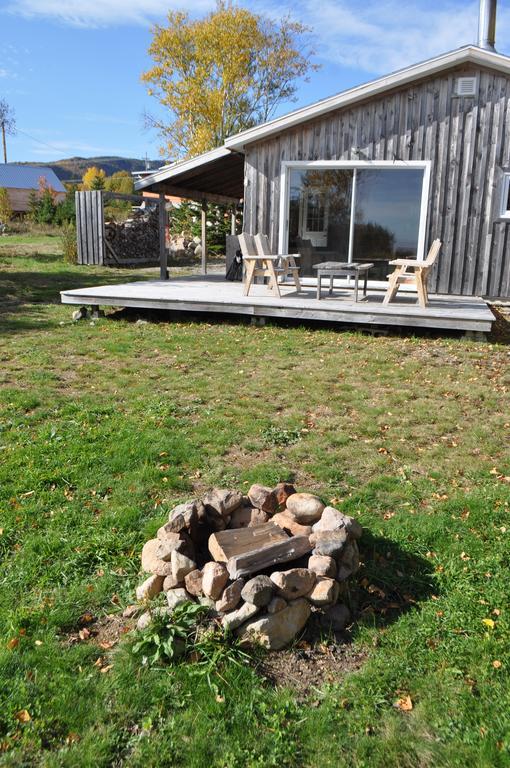 The Sleeping Moose Cottage Birch Plain エクステリア 写真
