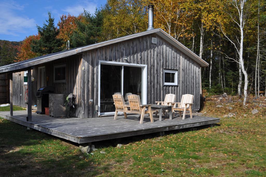 The Sleeping Moose Cottage Birch Plain エクステリア 写真
