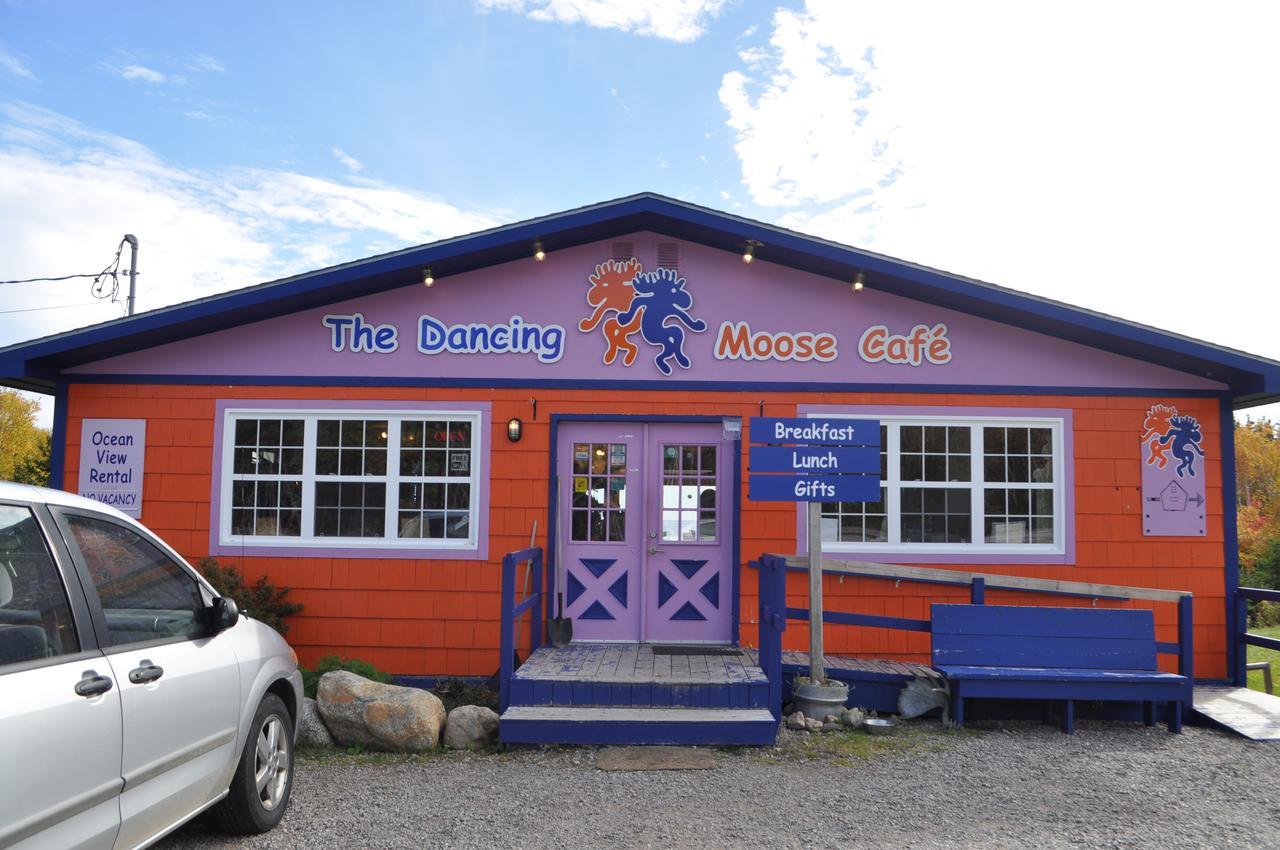 The Sleeping Moose Cottage Birch Plain エクステリア 写真